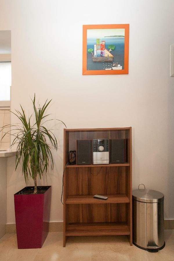 King'S Garden Studio Split Bagian luar foto